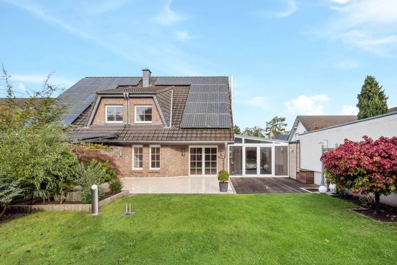 Doppelhaushälfte Korschenbroich – Doppelhaushälfte in Korschenbroich, 169 m², verkauft für €640.000