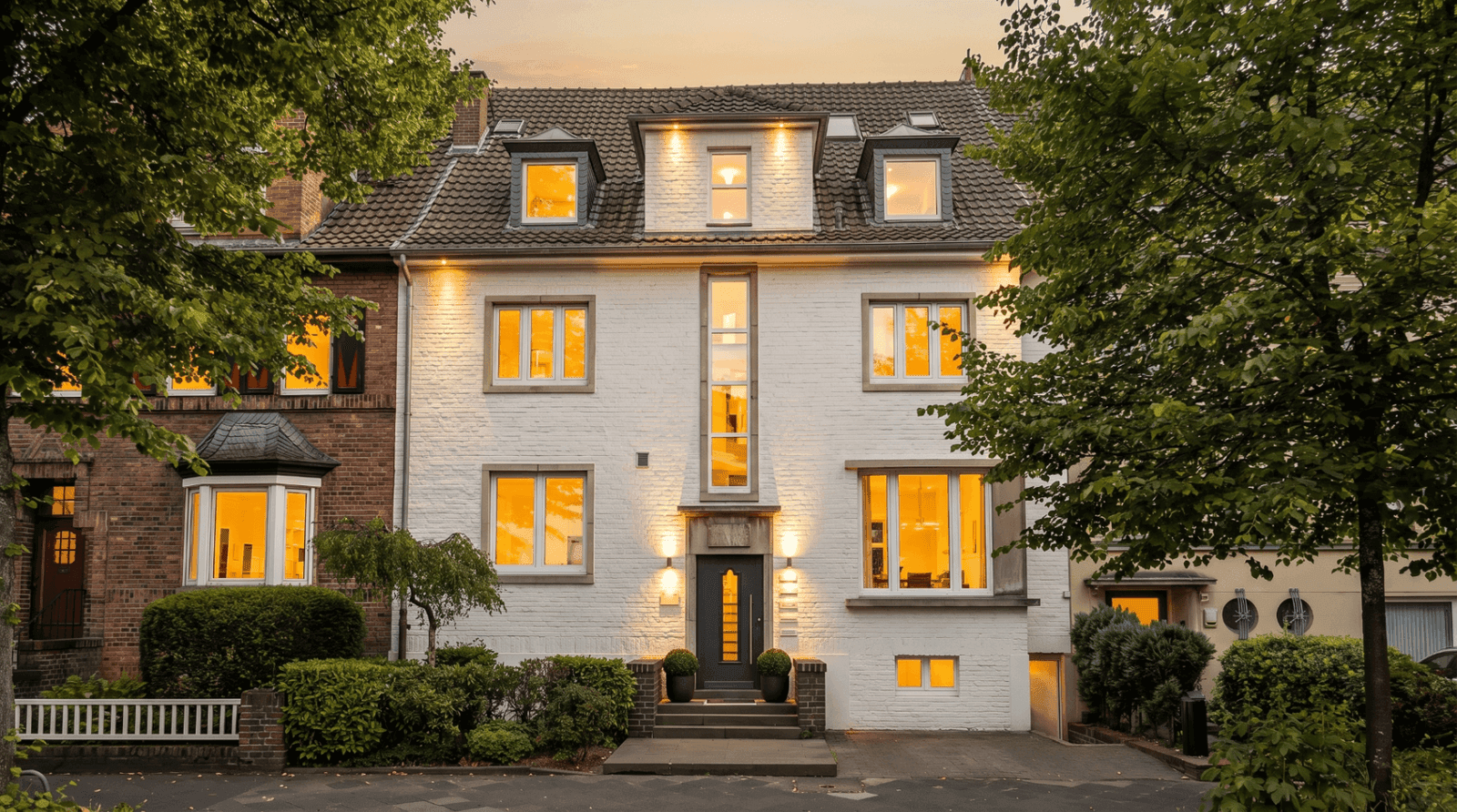 Architektonisches Stadthaus-Unikat in Düsseldorf-Oberkassel