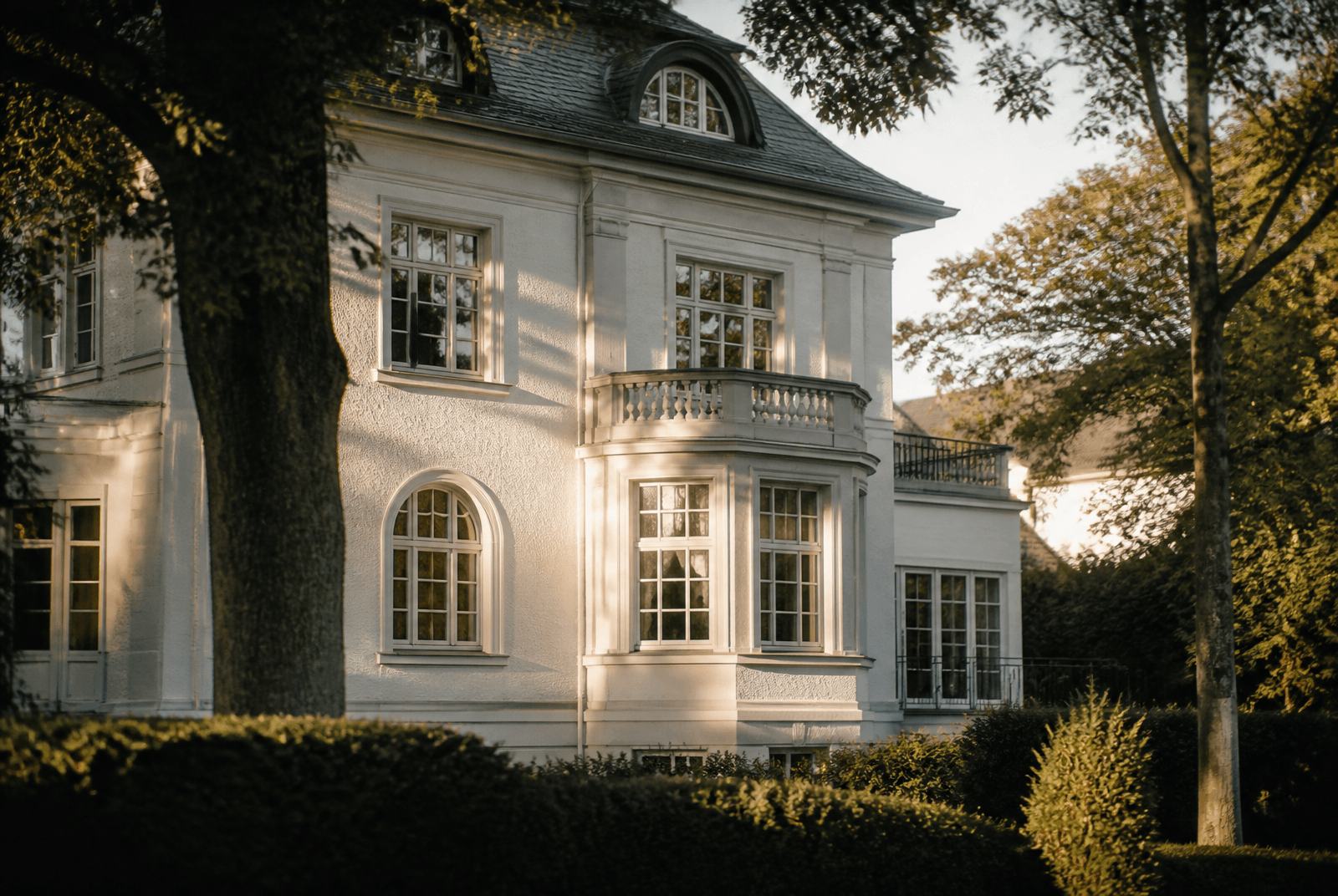 Verkaufte Altbau-Stadtvilla in Düsseldorf-Kaiserswerth