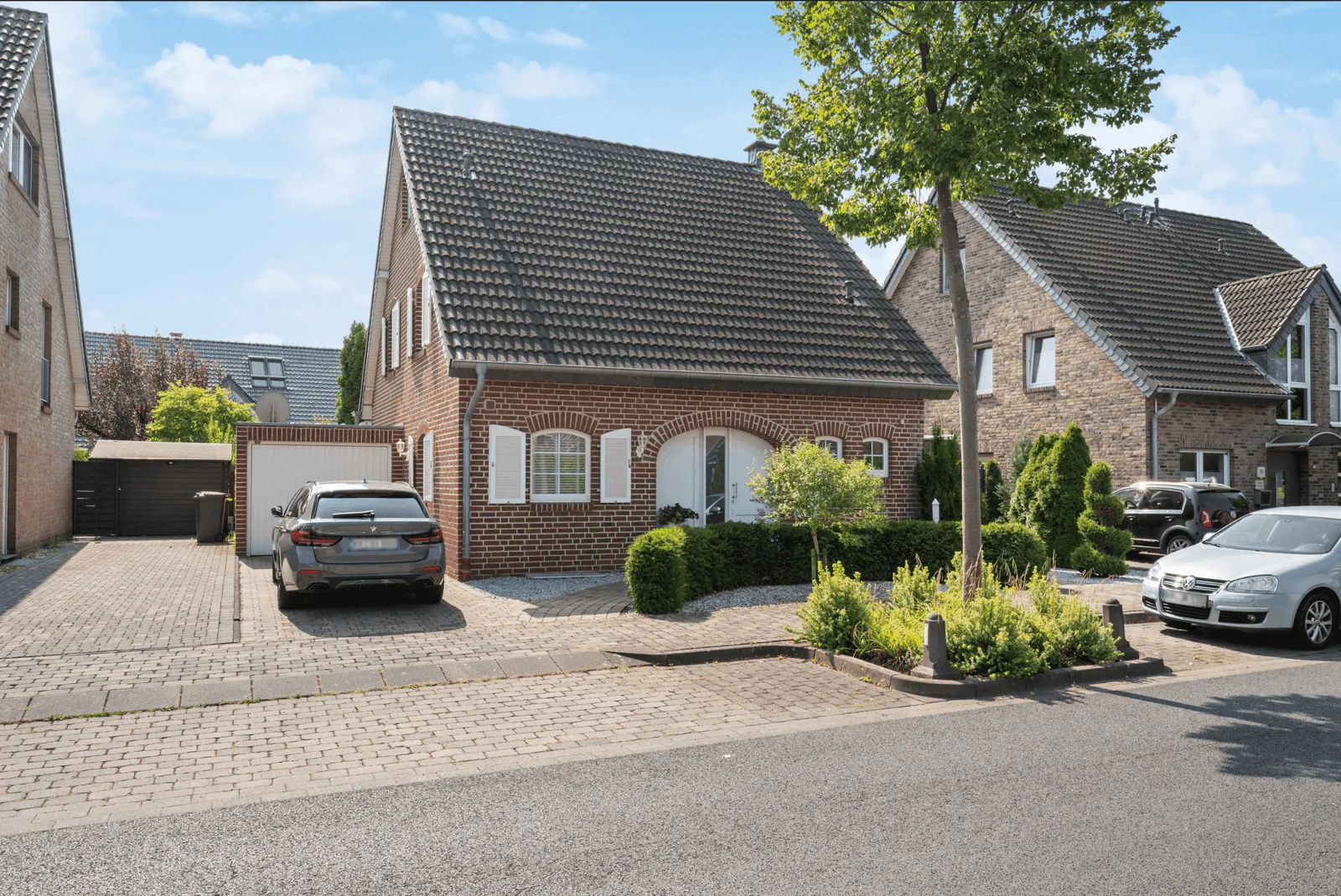 Familienhaus in Düsseldorf – Einfamilienhaus in Düsseldorf, 132 m², verkauft für €1.050.000